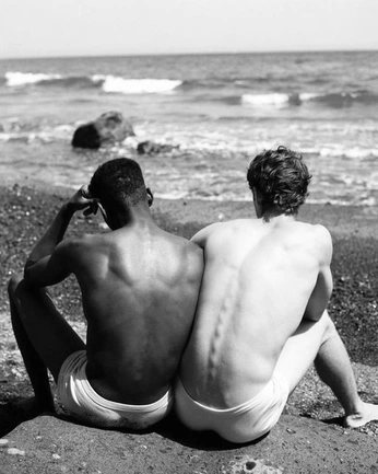 A cover of "SUMMER-MEN" cluster. The owner is ortnerstudio. The cluster consists of 160 elements.