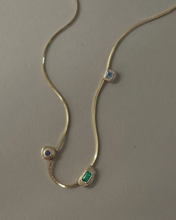 A cover of "Roohwala" cluster. The owner is paragshah. The cluster consists of 17 elements.