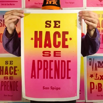 A cover of "por amor al arte" cluster. The owner is grjazminn. The cluster consists of 12 elements.