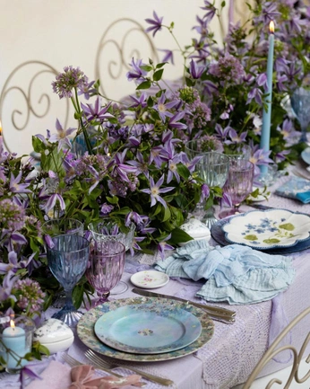 A cover of "colour comb for spring" cluster. The owner is darshana000. The cluster consists of 6 elements.