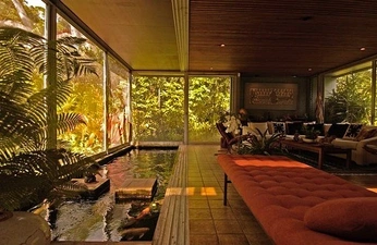 A cover of "Home" cluster. The owner is kathryn. The cluster consists of 21 elements.