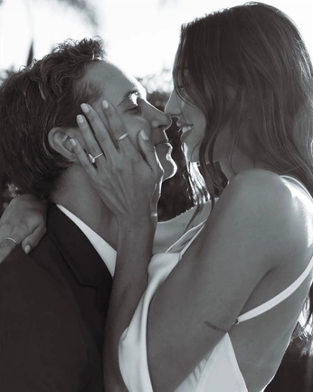 A cover of "Engagement" cluster. The owner is julienturner. The cluster consists of 52 elements.