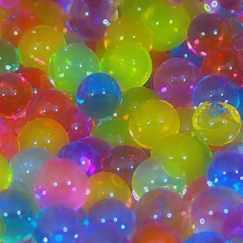 A cover of "Back Home Mag AD" cluster. The owner is renatasiima. The cluster consists of 3 elements.