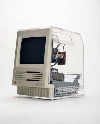 A cover of "4" cluster. The owner is salomalo. The cluster consists of 12 elements.