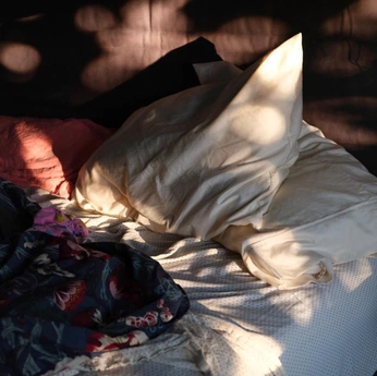 A cover of "火 F I R E" cluster. The owner is serenearth. The cluster description is "Yang / Fire". The cluster consists of 22 elements.