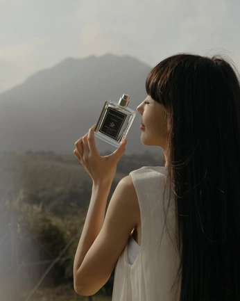 A cover of "Pigmentum" cluster. The owner is mari5145. The cluster consists of 85 elements.