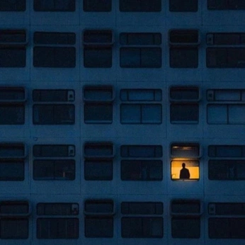 A cover of "who i am now" cluster. The owner is katelyneliza. The cluster consists of 6 elements.