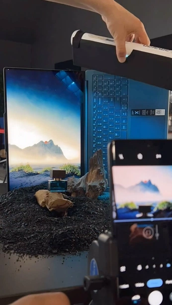 A cover of "ads" cluster. The owner is evakikkert. The cluster consists of 10 elements.