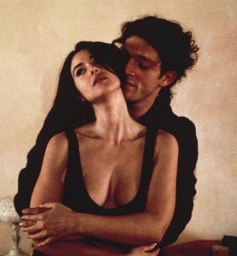 A cover of "Lovers" cluster. The owner is lex.lyn. The cluster consists of 7 elements.