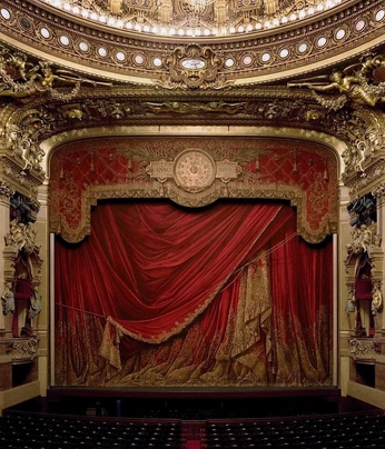 A cover of "DANZA COME CULTO" cluster. The owner is gretasalini. The cluster consists of 3 elements.