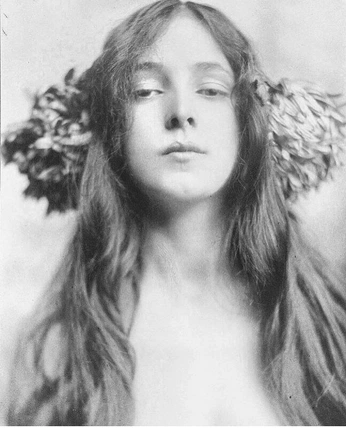 A cover of "Portraits" cluster. The owner is feralhousewyfe. The cluster consists of 66 elements.