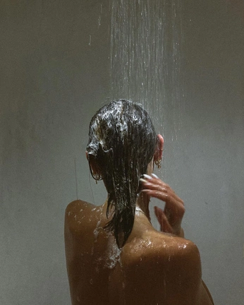 A cover of "beauty + wellness" cluster. The owner is sarahkarney. The cluster consists of 20 elements.