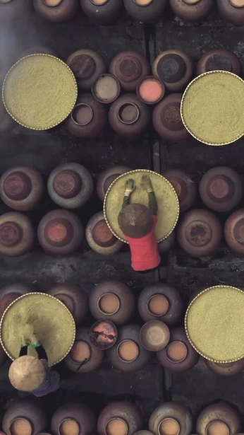 A cover of "Culture" cluster. The owner is mathias.explores. The cluster consists of 5 elements.