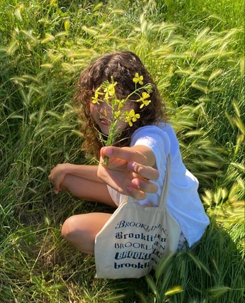 A cover of "enfpp <3" cluster. The owner is evvy.jt. The cluster consists of 341 elements.