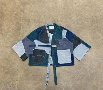 A cover of "Tumult - Walk Mood" cluster. The owner is magnusschulz. The cluster consists of 15 elements.