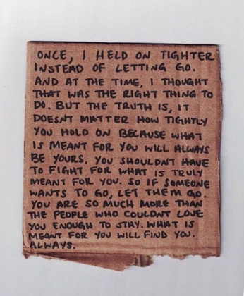 A cover of "Parole" cluster. The owner is blook. The cluster consists of 52 elements.