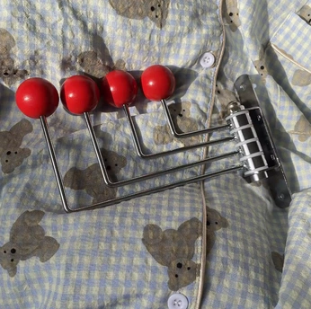 A cover of "Home" cluster. The owner is ejija. The cluster consists of 32 elements.