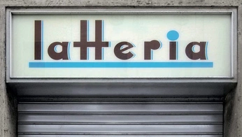 A cover of "CARTELERIA" cluster. The owner is 2567554. The cluster consists of 5 elements.