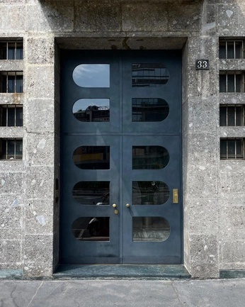 A cover of "portal" cluster. The owner is angievaz. The cluster consists of 39 elements.