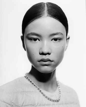 A cover of "la beauté de mes yeux" cluster. The owner is iskusstvo. The cluster consists of 6 elements.