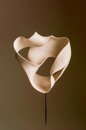 A cover of "Interesting" cluster. The owner is marianansza. The cluster consists of 2 elements.