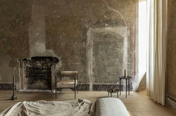 A cover of "roomy" cluster. The owner is denitu. The cluster consists of 46 elements.