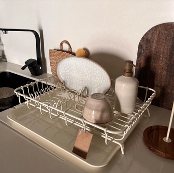 A cover of "kit" cluster. The owner is vvictoriareis. The cluster consists of 2 elements.