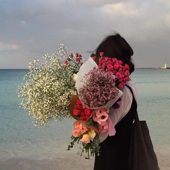 A cover of "inspo" cluster. The owner is fiathefish. The cluster consists of 5 elements.