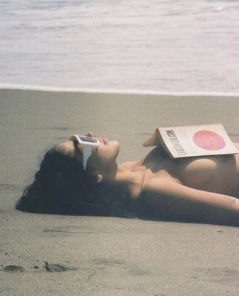 A cover of "Vacation photos" cluster. The owner is teryse. The cluster consists of 12 elements.