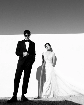 A cover of "Palm sorings elopement" cluster. The owner is summergrace. The cluster consists of 3 elements.