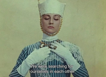 A cover of "lovely." cluster. The owner is sensualseclusion. The cluster consists of 38 elements.