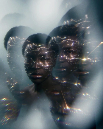 A cover of "CREATIVE SHOTS" cluster. The owner is bigmstudio. The cluster consists of 2 elements.