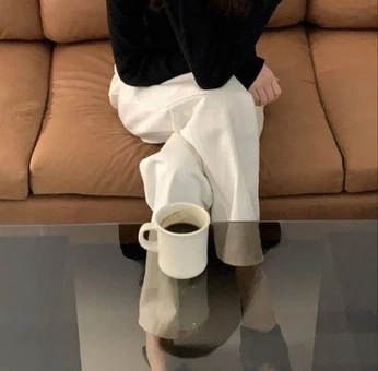 A cover of "Moodboard" cluster. The owner is sirinh. The cluster consists of 17 elements.