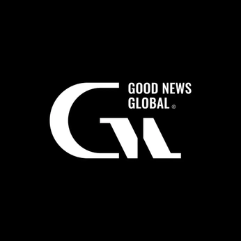 A cover of "BTN" cluster. The owner is komunion. The cluster consists of 52 elements.