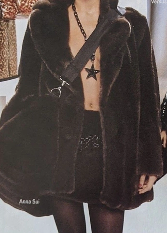 A cover of "(m) punk & rock fashion" cluster. The owner is krooxes. The cluster consists of 48 elements.