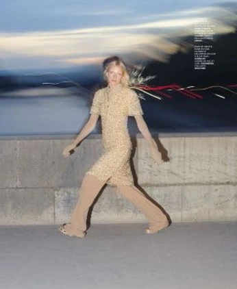 A cover of "solesme" cluster. The owner is bloomingnarciss. The cluster consists of 4 elements.