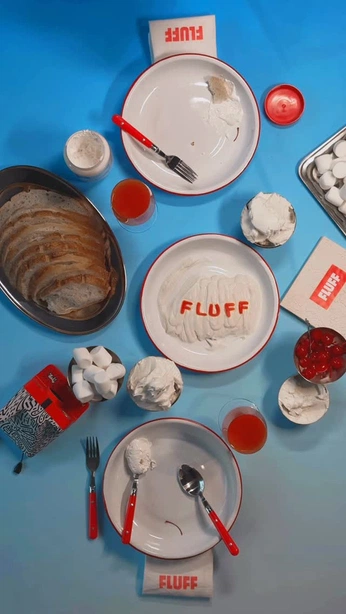 A cover of "Fluff Aesthetic" cluster. The owner is akmirch. The cluster consists of 6 elements.