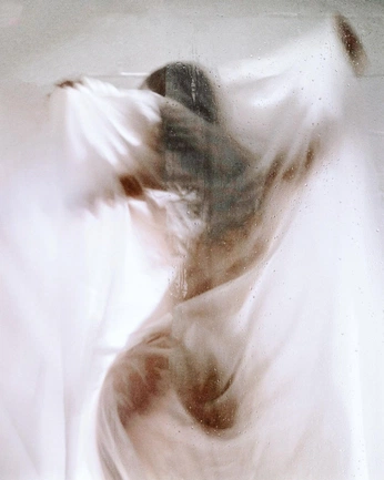 A cover of "transparentt" cluster. The owner is juanavrm. The cluster consists of 2 elements.