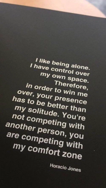 A cover of "solonley" cluster. The owner is haisab. The cluster consists of 14 elements.