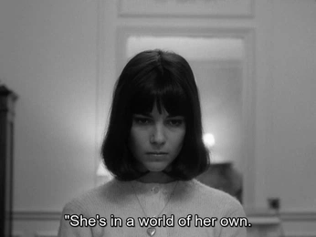 A cover of "Cinema" cluster. The owner is maykim. The cluster consists of 2 elements.