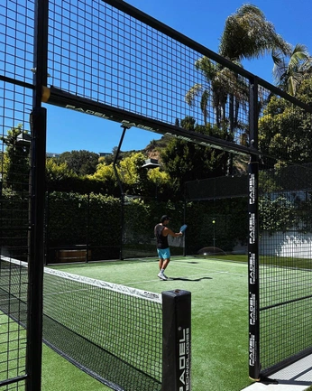 A cover of "SP ORT" cluster. The owner is blackroster. The cluster consists of 16 elements.