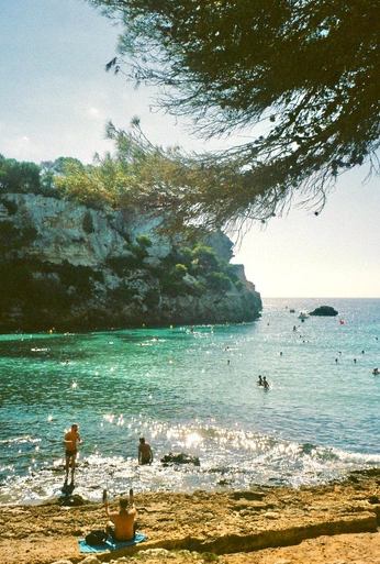 A cover of "European Coast" cluster. The owner is mawlsss. The cluster consists of 78 elements.