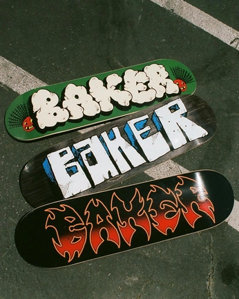 A cover of "Skateboards" cluster. The owner is lauryn1. The cluster consists of 7 elements.