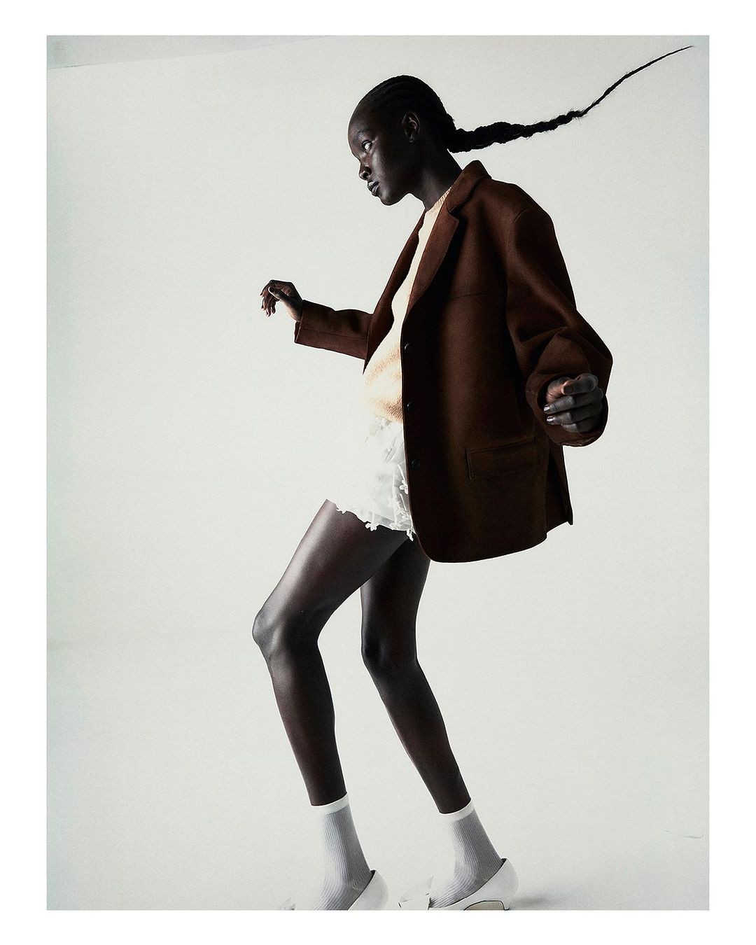 An Instagram carousel post added by whoisaaron on Dec 26, 2023. The author is @lundlundagency.