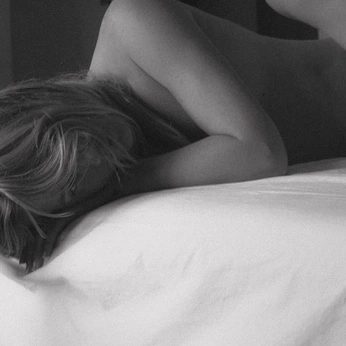 A cover of "Insouciance" cluster. The owner is anamaia. The cluster consists of 23 elements.