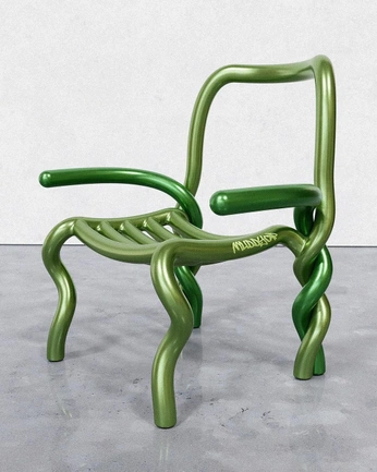 A cover of "i-d" cluster. The owner is summercello. The cluster consists of 2 elements.