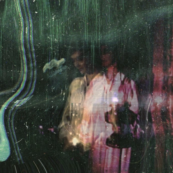 A cover of "unknown feeling" cluster. The owner is pequenia.em. The cluster consists of 3 elements.