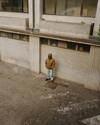 A cover of "METRO GRADE+LIGHT+COLOUR" cluster. The owner is rickmerlin. The cluster consists of 25 elements.