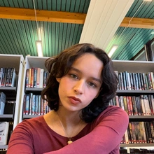 Sofia Sanchez (@sofiaamira) / Cosmos