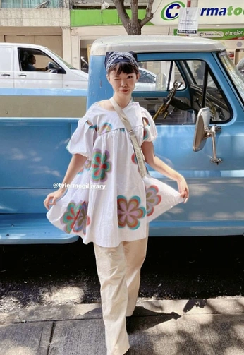 A cover of "EVIL LAUGH RUBBING HANDS" cluster. The owner is mr.mermaidprince. The cluster consists of 273 elements.